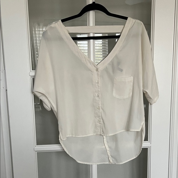 Cream Button-Up Open Back Blouse - Picture 3 of 5